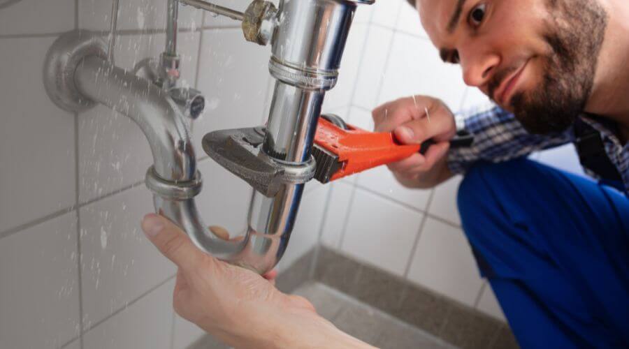 Local tankless water heater installation in Renault, IL